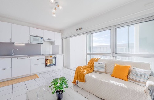 Le Barcares Apartment | Grand Bleu by Interhome