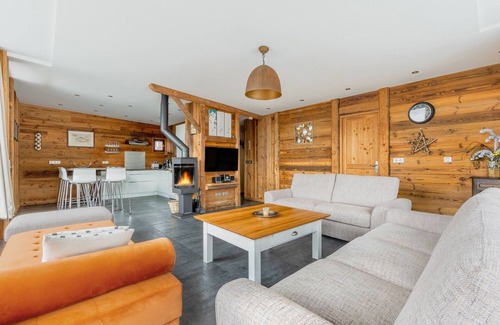 Chamrousse Ski Chalet | Grand Chalet Standing Avec Jacuzzi à Chamrousse ski 1750