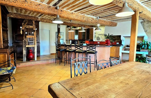Laurac House | grand gite confortable et spacieux avec piscine 3*