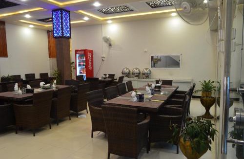 Mingora Hotel | Grand Holiday Hotel