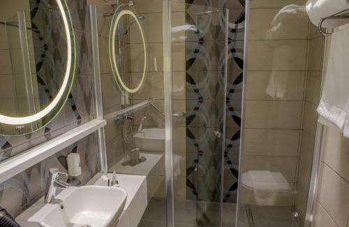 Helmersbuurt Hotel | Grand Hotel Downtown