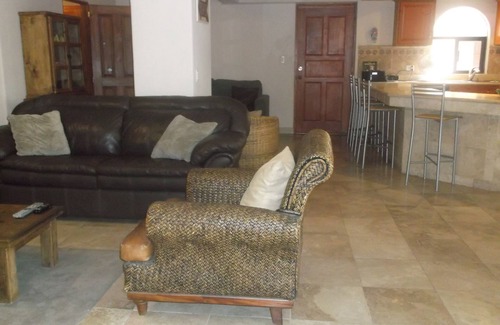 Centro Condo | Grand Presidential Suite on the Marina! Huge 4 bed, 4 bath, sleeps up to 16!