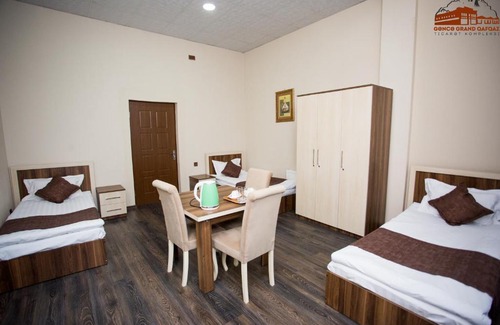 Ganja Hostel | Grand Qafqaz Hostel