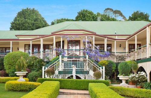 Balmoral Ridge House | Grand Queenslander for Large Groups 5 mins to Maleny and Montville