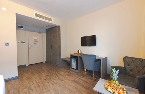 Gumusyaka Hotel | Grand Royal Hotel