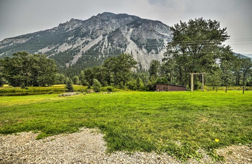 McLeod House | Grand Slam Ranch Hike and Fly Fish On-Site!