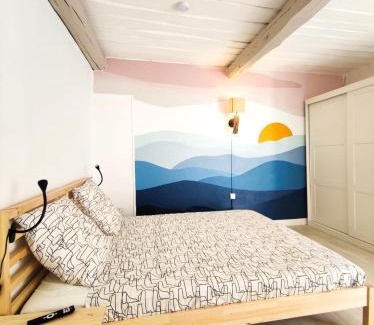 Hyeres Apartment | Grand Studio & Terrasse Privée