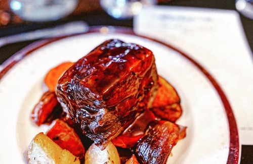 Wentworth Falls Hotel | Grand View Hotel