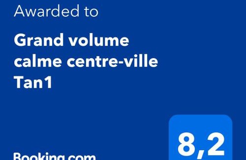 Cambrai Apartment | Grand volume calme centre-ville Tan1