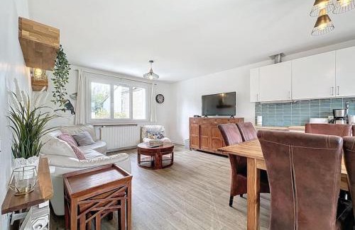 Saint-Denis Villa | Grande maison chic proche Paris