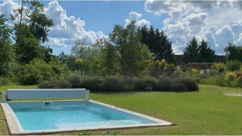 Gardefort House | Grande maison, piscine. 15 personnes. Sancerre