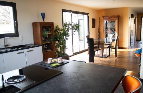 Menville Villa | Grande villa avec vue et piscine