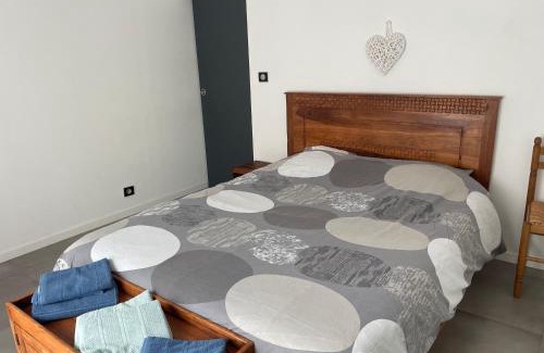 Longages Villa | Grande villa avec piscine et spa