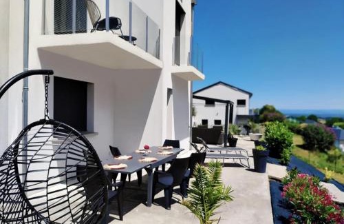 Moyrazes Villa | Grande villa moderne