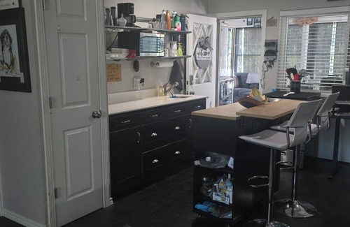 Colleyville Apartment | Grandma's Cool Apt in Colleyville. 20 min. from Cowboys/Ranger stadiums.