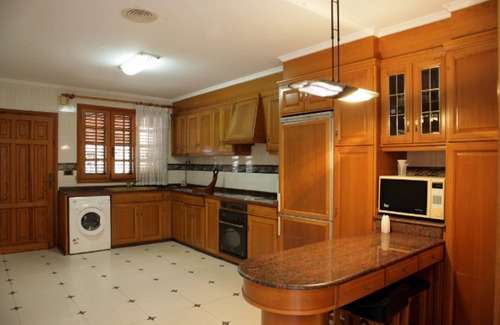 La Malva-rosa House | Grandmother's house next to the beach in Valencia