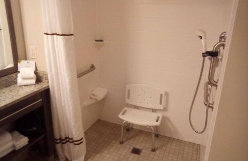 Rock Valley Hotel | GrandStay Hotel & Suites Rock Valley