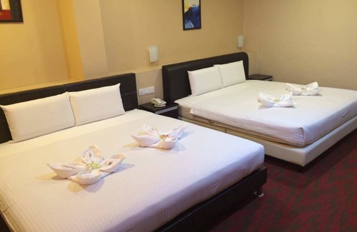 Kampung Melayu Sempalit Hotel | Grandview Hotel