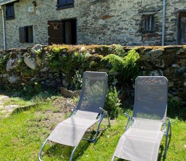 Auzat House | Grange rénovée, Pyrénées Ariégeoises, Gîte haute Ariège