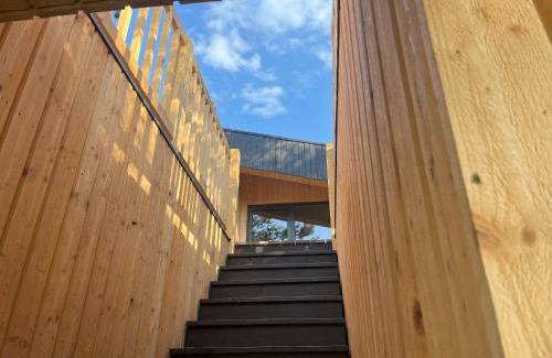 Linia House | GRANIASTY - nowoczesny dom wakacyjny z basenem