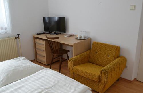 Svaty Jur House | Granny's