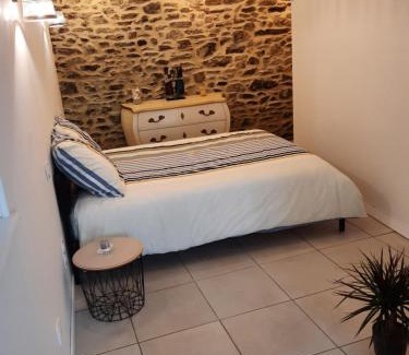 Granville Apartment | Granville plage normandie mont saint Michel