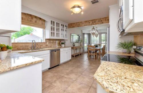 Grapevine House | Grapevine Oasis, with Pool