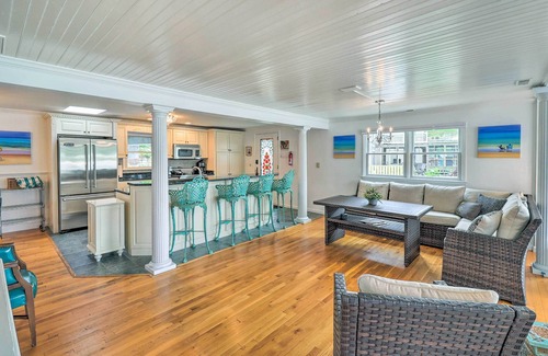 Grasonville House | Grasonville Home w/Private Pool on the Water