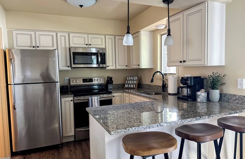 Jackson Apartment | Grass Lake Getaway - Lakefront Duplex Sleeps 8