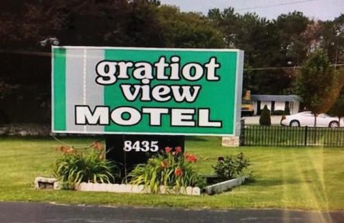 Shields Hotel | Gratiot View Motel