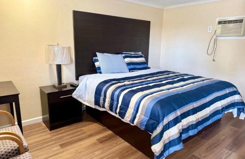 Shields Hotel | Gratiot View Motel