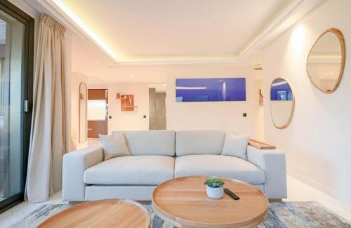 Cannes City Centre Apartment | GRAY Renovated luxurious apartment located in Cannes