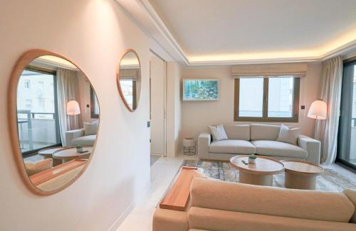 Cannes City Centre Apartment | GRAY Renovated luxurious apartment located in Cannes