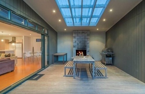 Whangapoua House | Great Big Sunny & Spacious Designer Bach