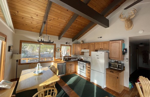 Pioneer Trail Ski Chalet | Great Cabin Available as a Seasonal Lease Available 31 days or more