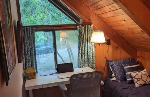 Norfolk Cabin | Great Family Cabin in the woods on a lake.