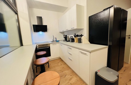 Erwitte Apartment | Great Flat 6 Beds 3 Bedroom Parking Wifi
