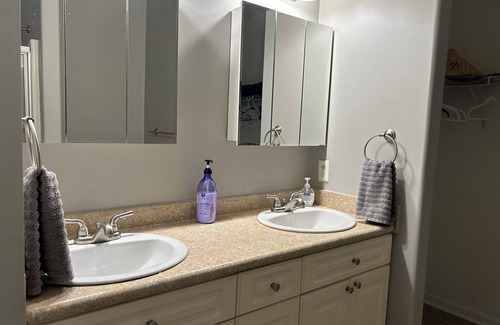 Arabi House | Great house in quiet neighborhood near many attractions! Minutes to New Orleans.