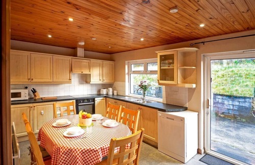 Tullycross Apartment | Great house near Tully cross village. Beautiful Sea views