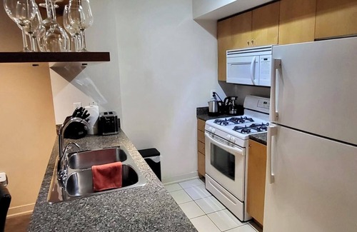 CityPlace Apartment | Great Locale 1BR + Den Suite