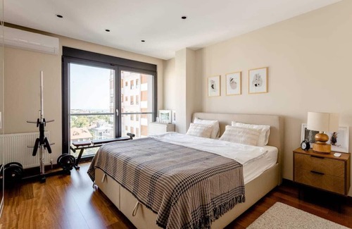 Fenerbahce House | Great Location Bagdat St. Sea View 2 BD.