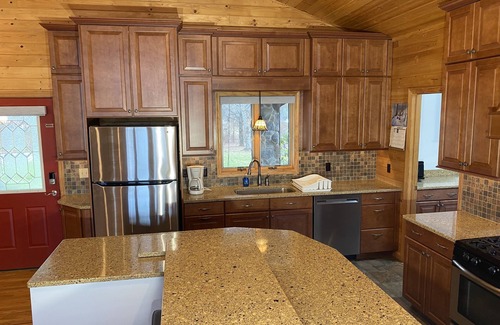 Frankford House | Great Location with Breathtaking Views in Greenbrier County, WV.