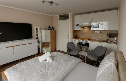 Neufreimann Apartment | Great View to Allianz Arena & Free Garage Parking