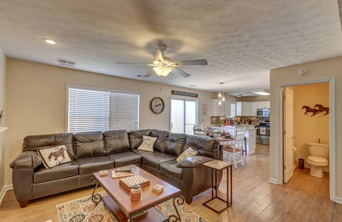 Masterson Station House | GreatGroupGetaway 15 min from Keeneland/Horse Park/Downtown/UK/Red Mile