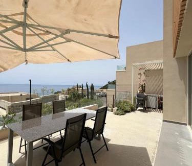 Jala House | Green Coast Palase La Solara