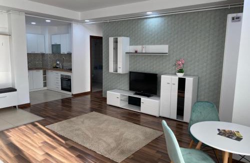 Stefanestii de Jos Apartment | Green Deluxe Apartment Cosmopolis