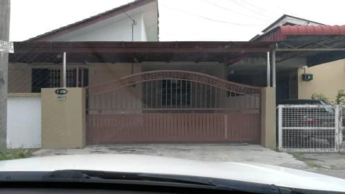 Kampung Telaga Nibong Villa | Green Dream Homestay 4 Bilik & Ruang Tamu Aircond 3 Bilik Air Wifi Kota Bharu