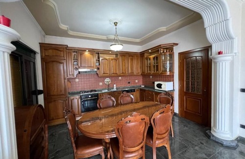 Durres Villa | Green Garden Villa