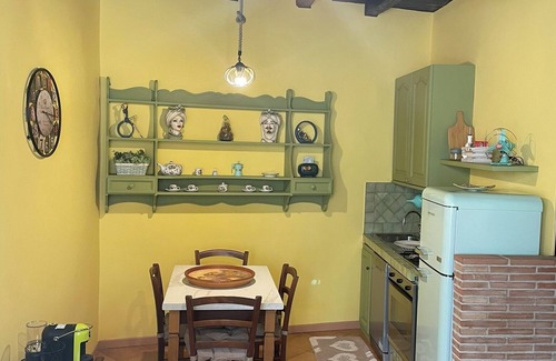 Ronciglione Apartment | Green Home Ronciglione, Accogliente Rifugio a due Passi dal Centro Storico