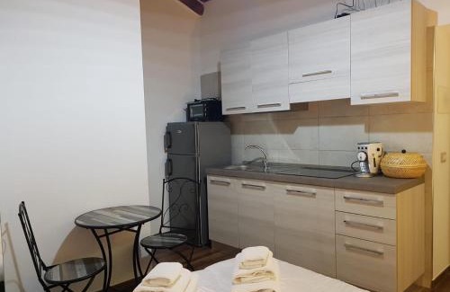 Castelforte Apartment | Green Oasis Gabella Monolocale